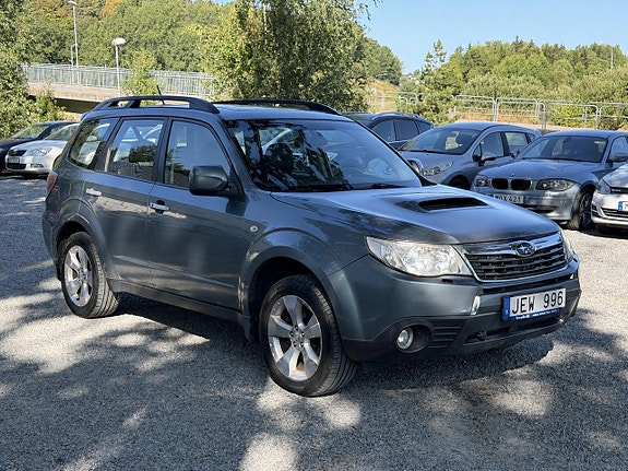 Subaru Forester 2 of 22