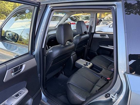 Subaru Forester 15 of 22