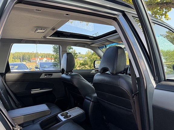 Subaru Forester 18 of 22