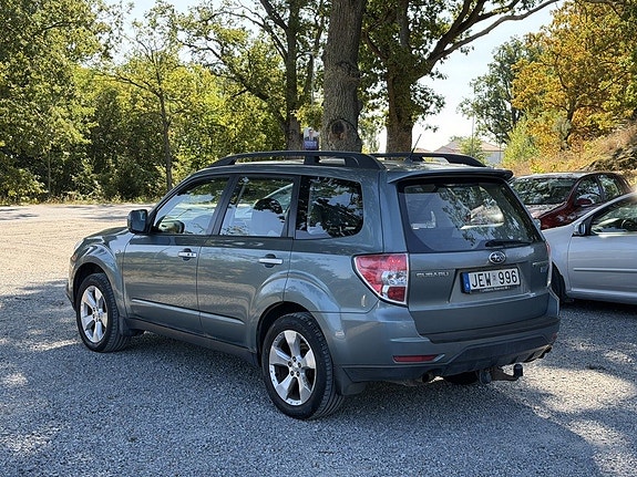 Subaru Forester 3 of 22