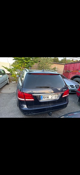 Mercedes-Benz E250 2 of 2