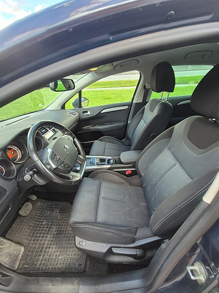 Citroen C4 3 of 7