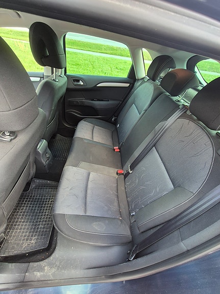 Citroen C4 2 of 7