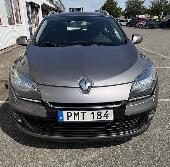 Renault Megane 17 of 19