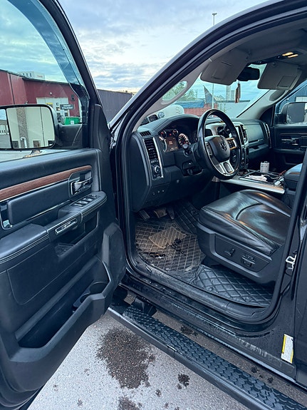 RAM 1500 12 of 16