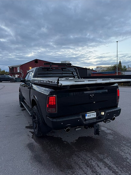 RAM 1500 6 of 16