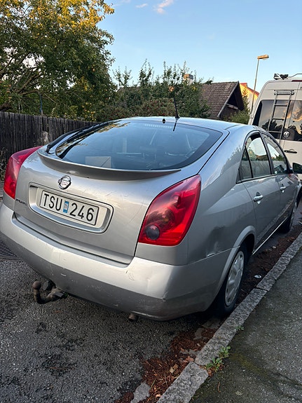 Nissan Primera 7 of 10