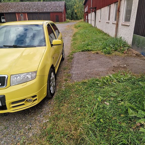 Skoda Fabia 6 of 8