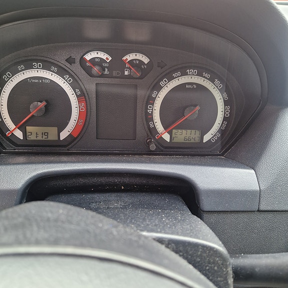 Skoda Fabia 8 of 8
