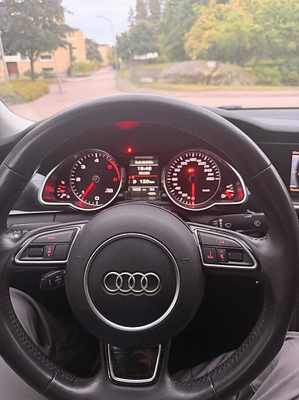 Audi A5 3 of 3