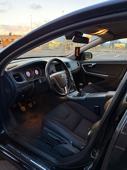 Volvo S60 6 of 10