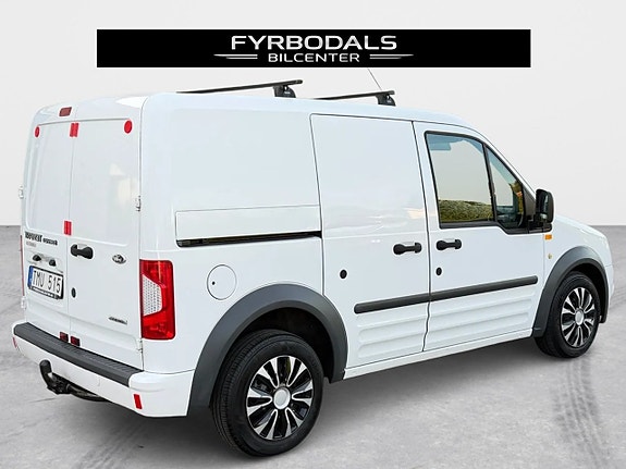 Ford Transit Connect 2 of 27