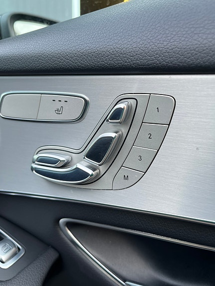 Mercedes-Benz GLC350 e 10 of 12