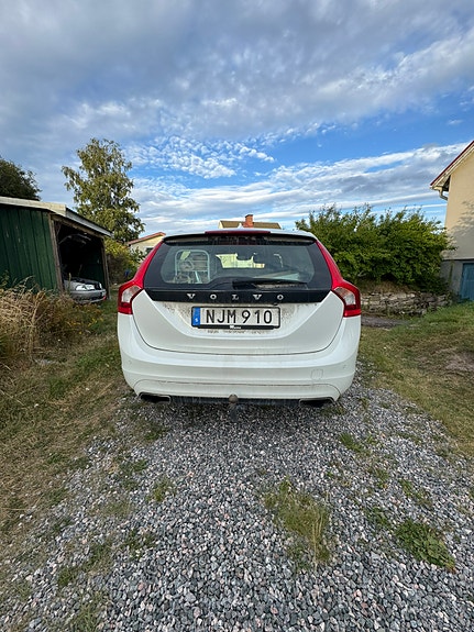 Volvo V60 5 of 5