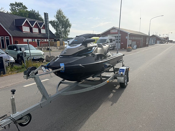 Seadoo GTX 300 Limited 3 of 4