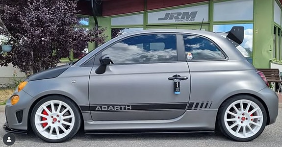 Abarth 595 3 of 9