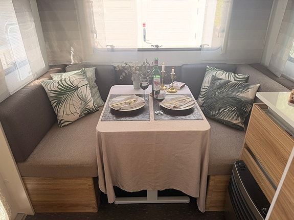 Adria Altea 492 LU 2 of 13