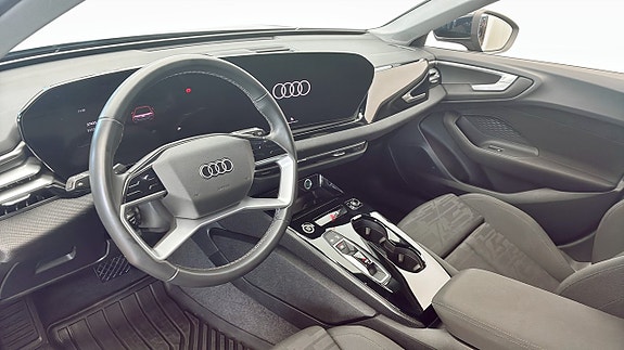 Audi A5 7 of 12