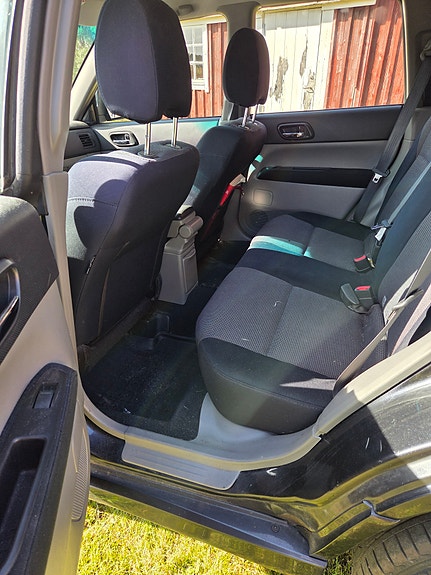 Subaru Forester 6 of 9