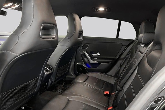 Mercedes-Benz CLA220 d 9 of 14