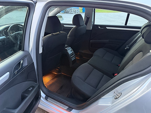Skoda Superb 13 of 14