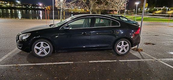 Volvo S60 10 of 14