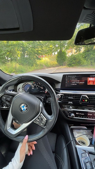 BMW 520i 4 of 4