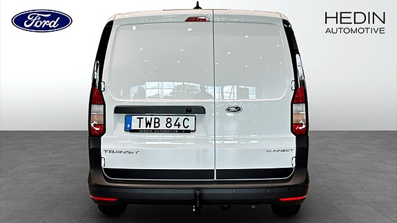 Ford Transit Connect 7 of 9