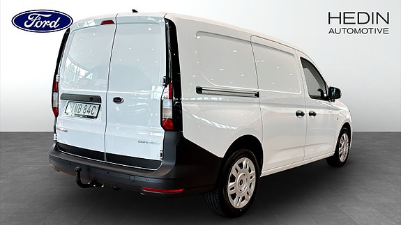 Ford Transit Connect 2 of 9