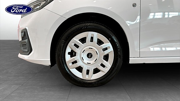 Ford Transit Connect 9 of 9