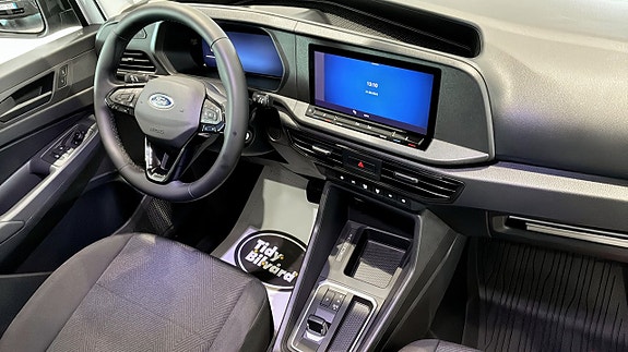 Ford Transit Connect 4 of 9