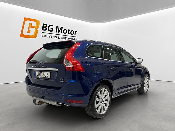 Volvo XC60 4 of 19