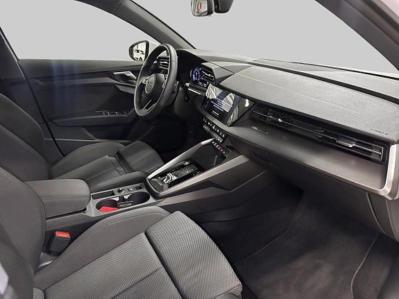 Audi A3 10 of 21