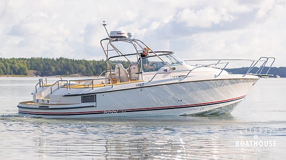 Nimbus 300R | 2x Volvo Penta KAD300-A, DP-G 4 of 30