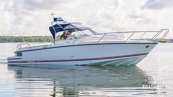 Nimbus 300R | 2x Volvo Penta KAD300-A, DP-G 8 of 30