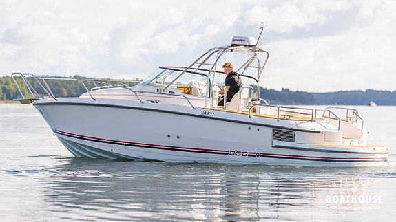 Nimbus 300R | 2x Volvo Penta KAD300-A, DP-G 30 of 30