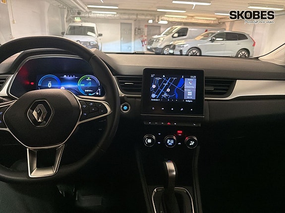 Renault Captur 11 of 21