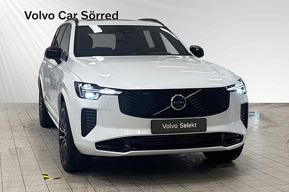 Volvo XC90 6 of 11
