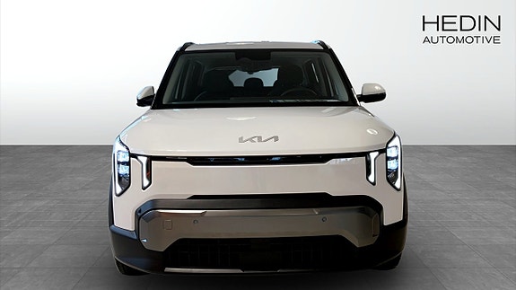 Kia EV2 8 of 12