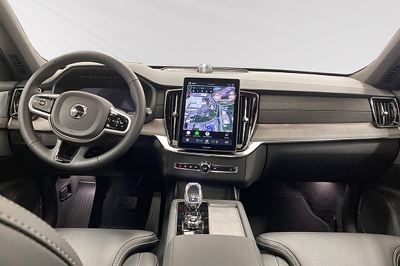 Volvo XC90 9 of 15