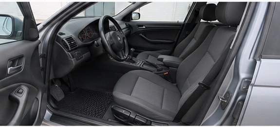 BMW 318i 16 of 20