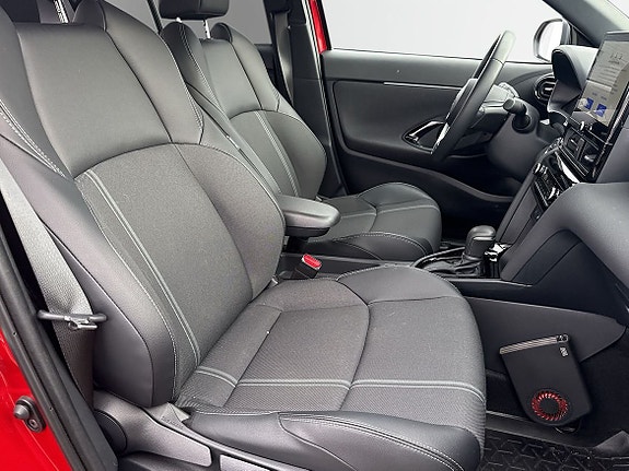 Toyota Yaris Cross 6 of 10