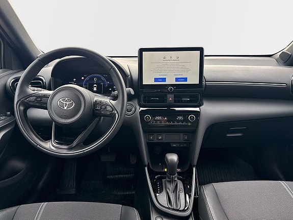 Toyota Yaris Cross 8 of 10