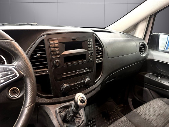 Mercedes-Benz Vito 111 13 of 22