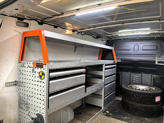 Mercedes-Benz Vito 111 22 of 22