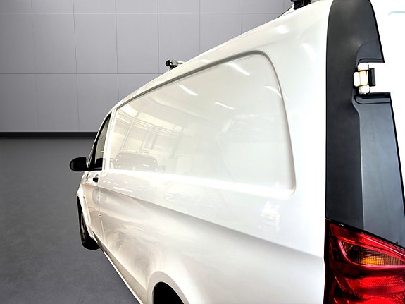 Mercedes-Benz Vito 111 4 of 22