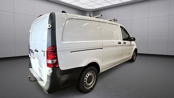 Mercedes-Benz Vito 111 3 of 22