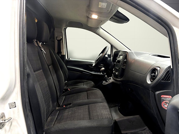 Mercedes-Benz Vito 111 15 of 22