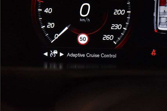 Volvo XC90 22 of 27