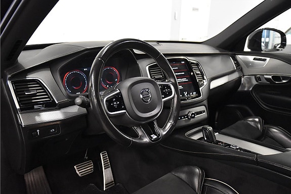 Volvo XC90 9 of 27